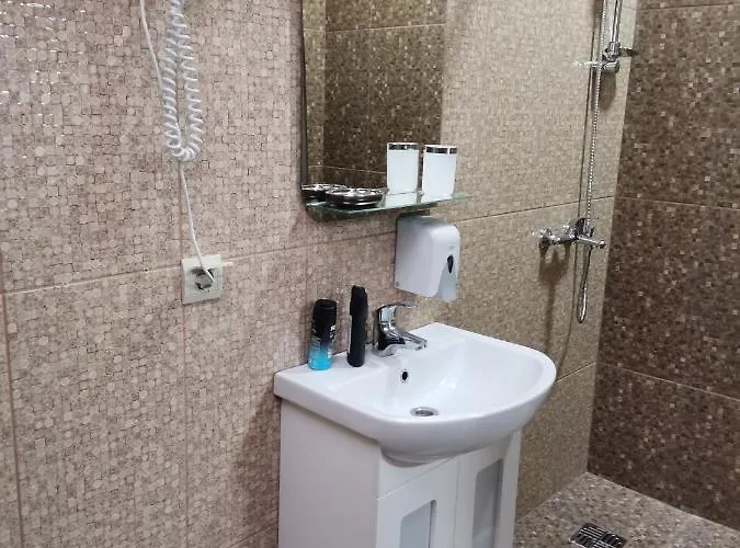 شقة капрі